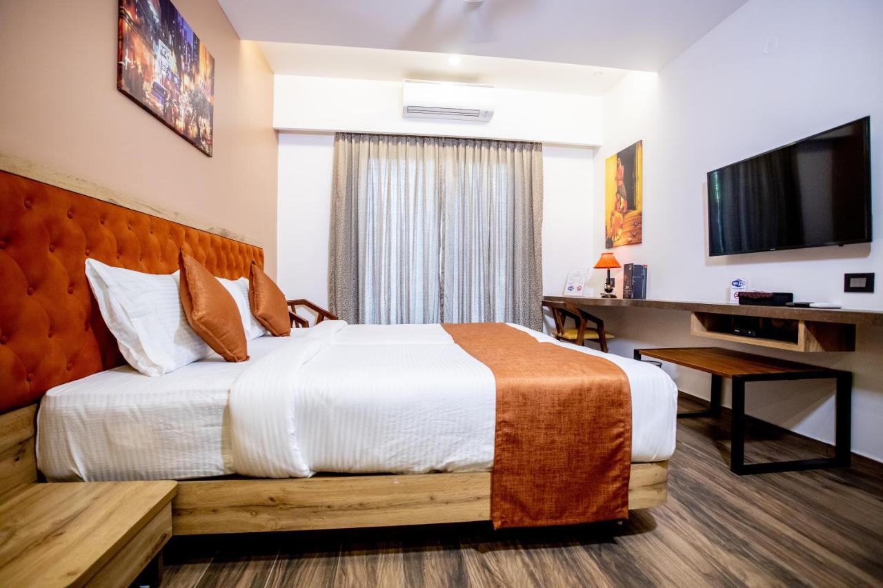 Hotel Ganga Sagar Mangalore Extérieur photo